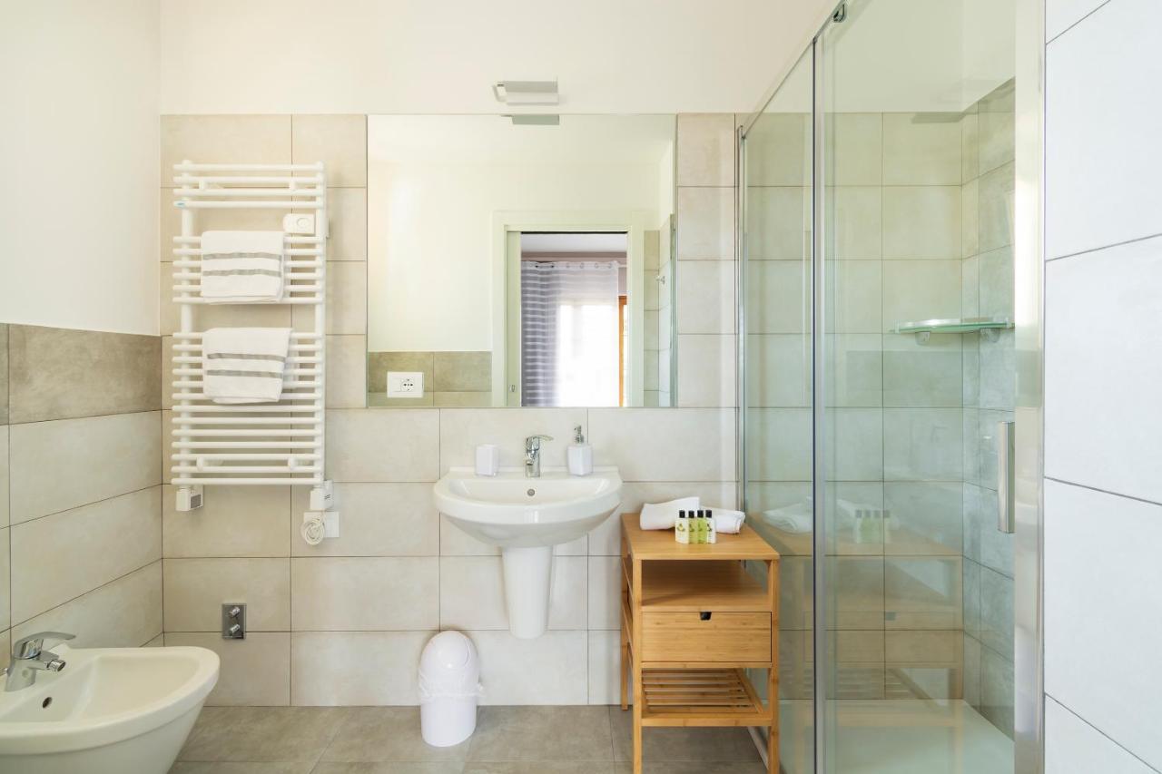 Hotel Il Melograno à Peschiera del Garda Extérieur photo