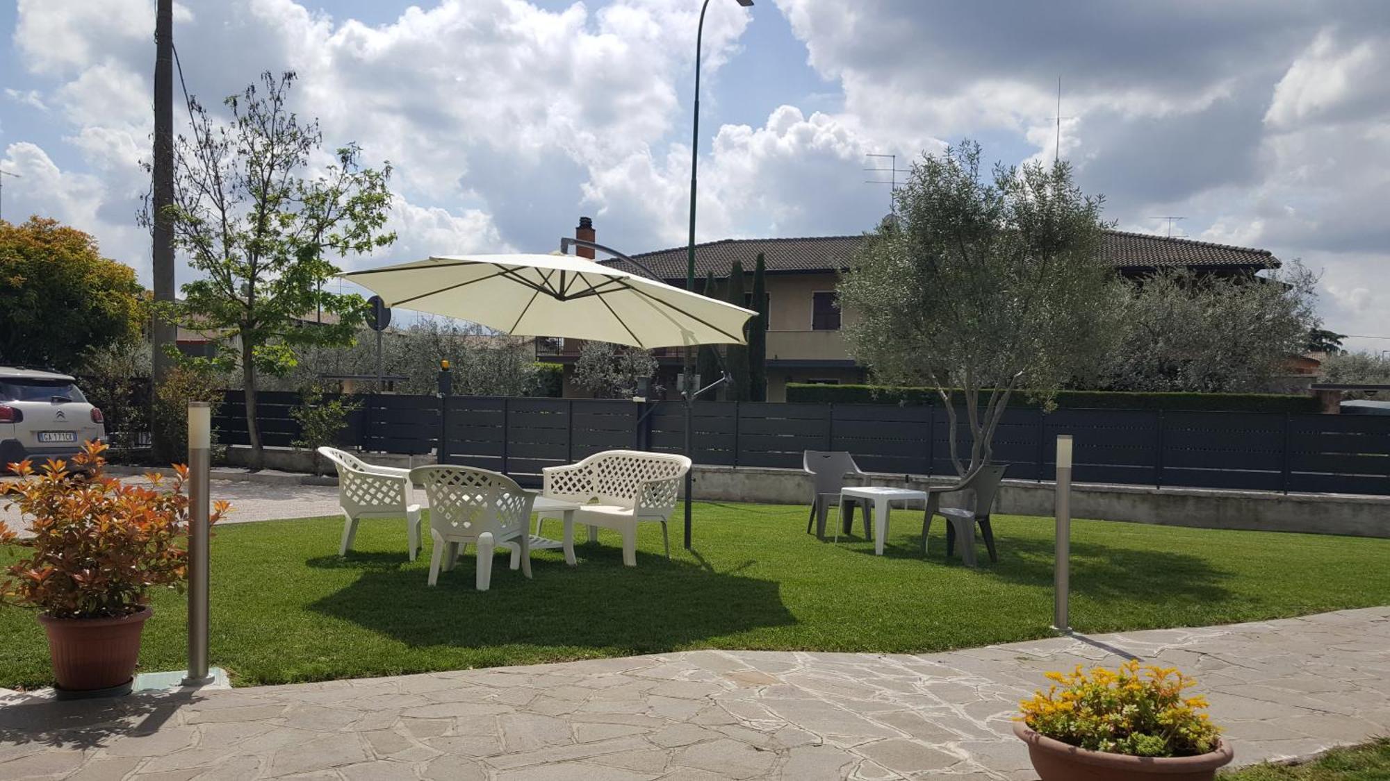 Hotel Il Melograno à Peschiera del Garda Extérieur photo