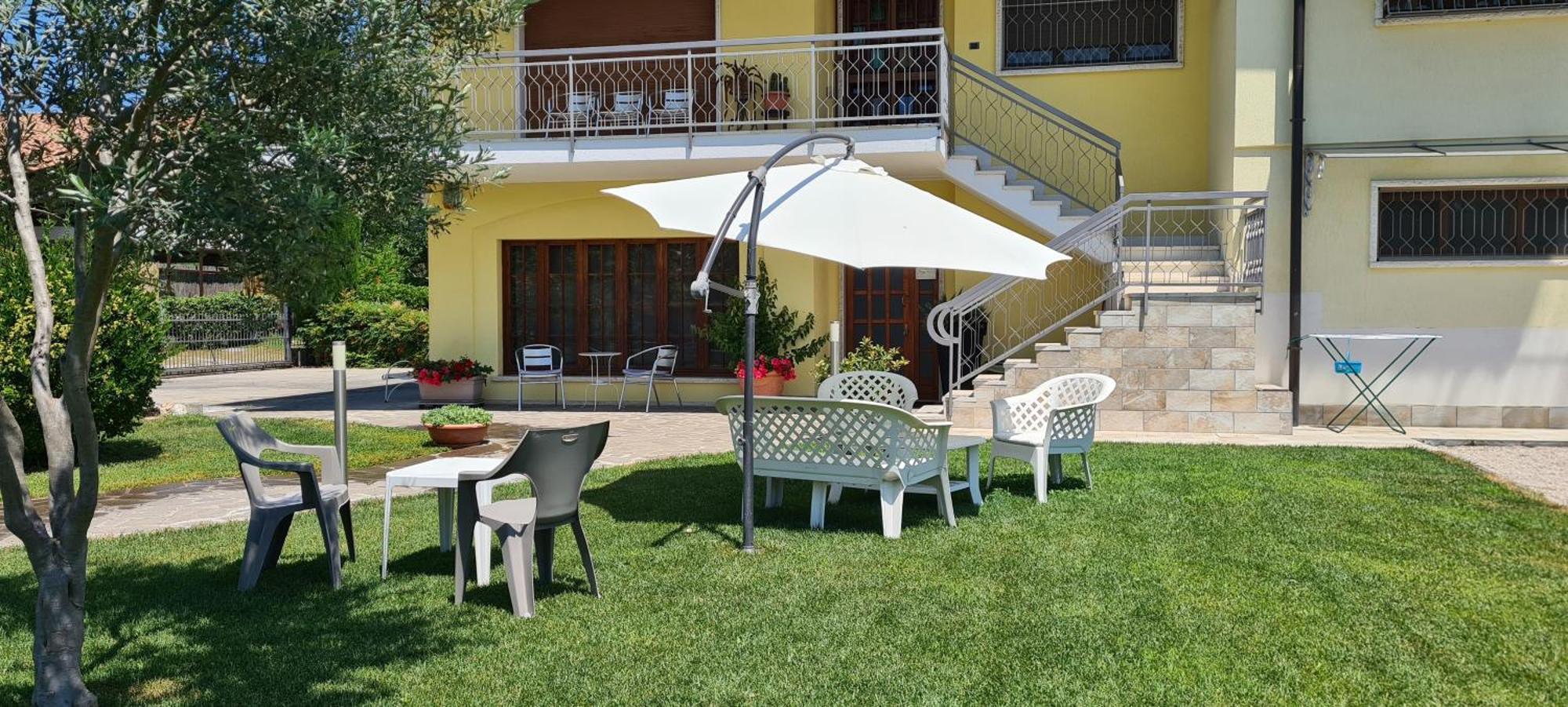 Hotel Il Melograno à Peschiera del Garda Extérieur photo